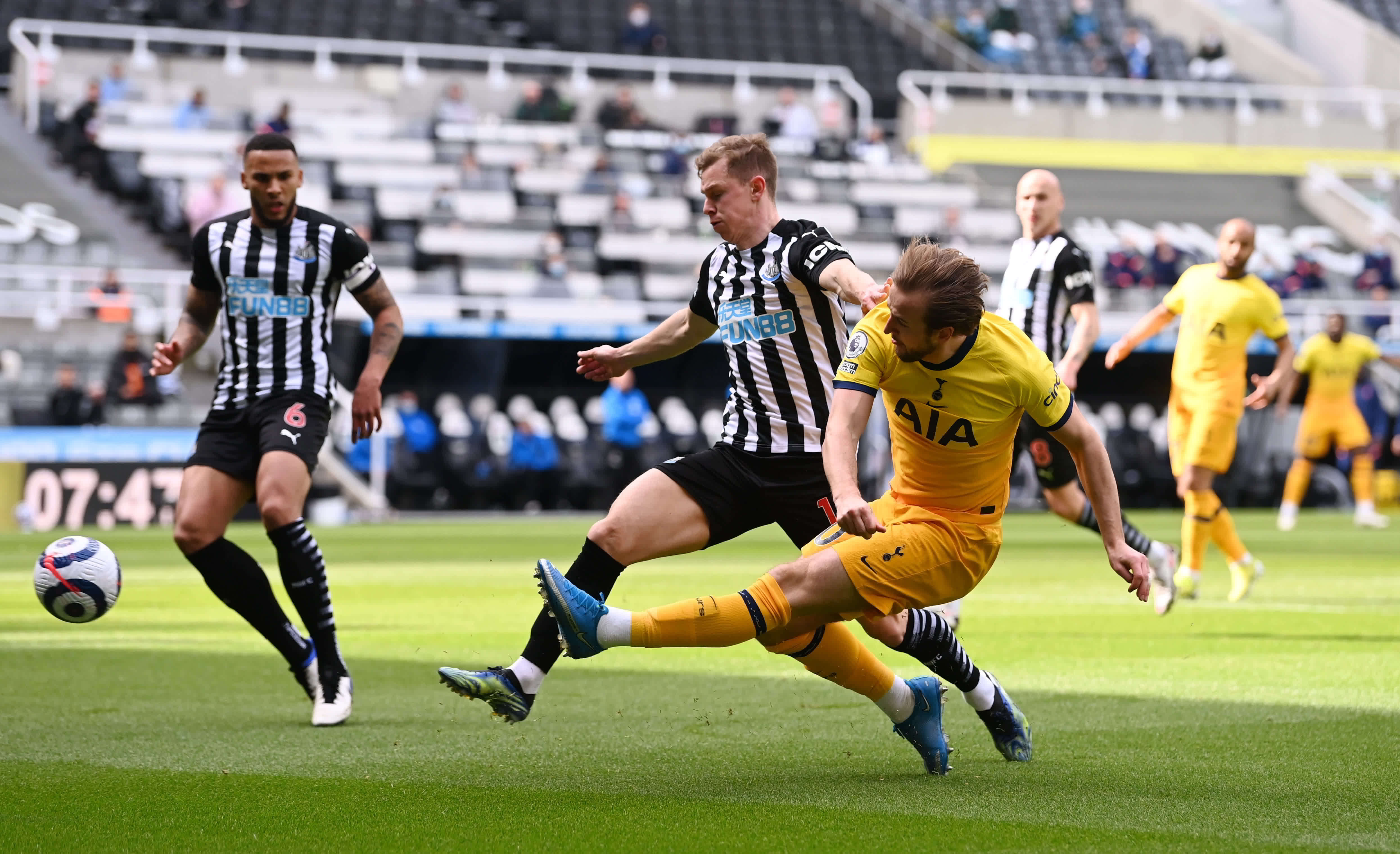 重新赢得球 重新赢得球